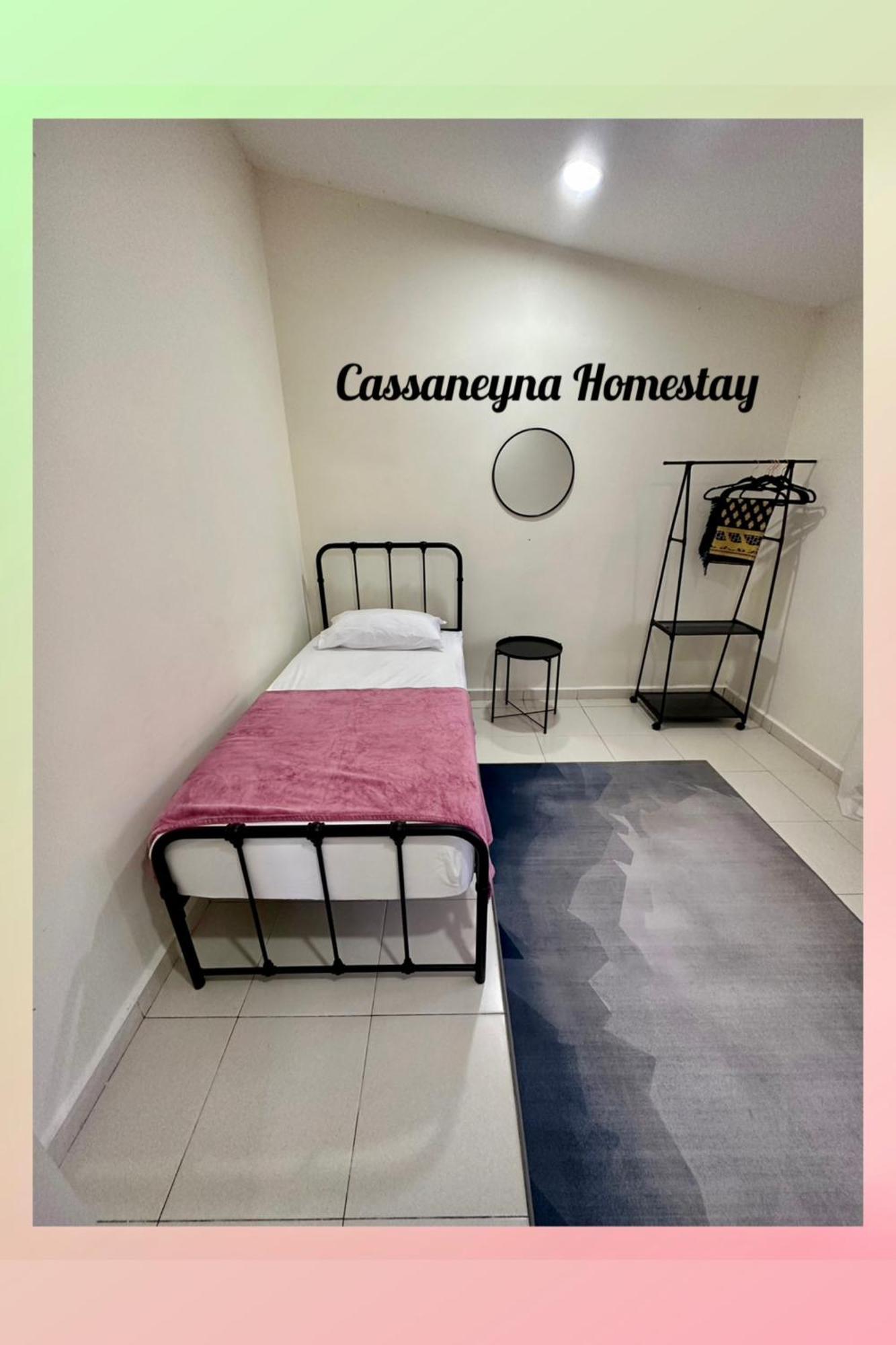 Cassaneyna Homestay Kuantan Exterior photo